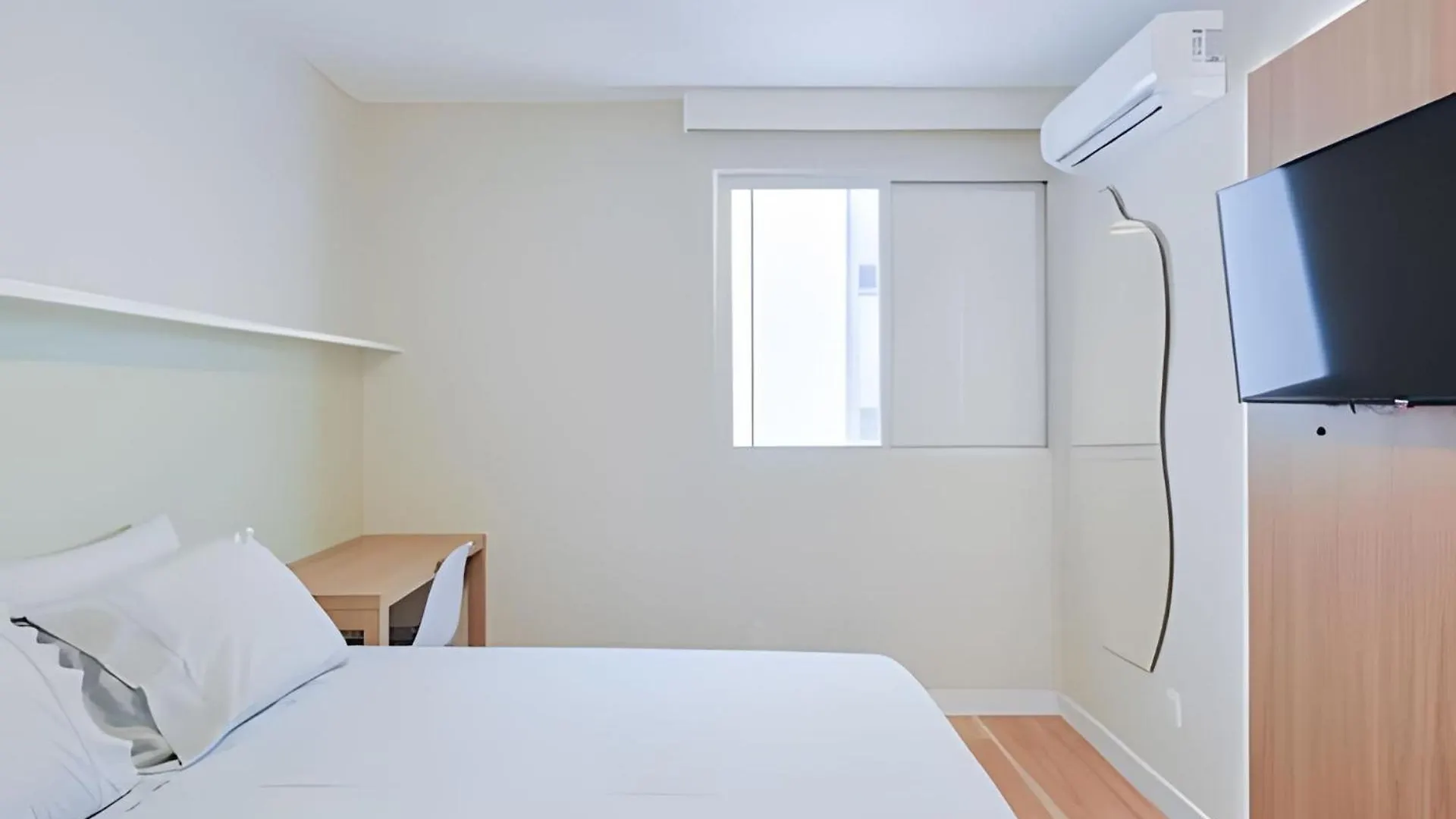 아파트 Apto Reformado Av Hercilio Luz Florianópolis 브라질